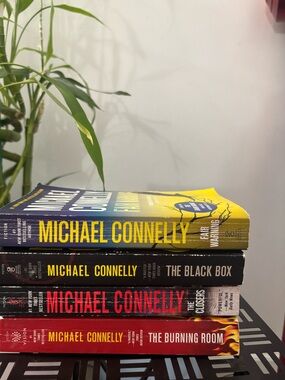 Michael Connelly book bundle